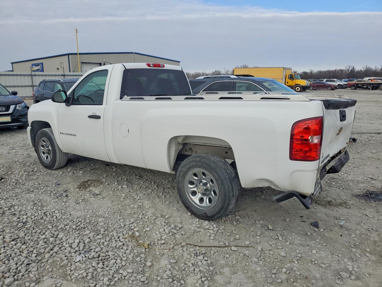 2009 CHEVROLET SILVERADO C1500 photo 3