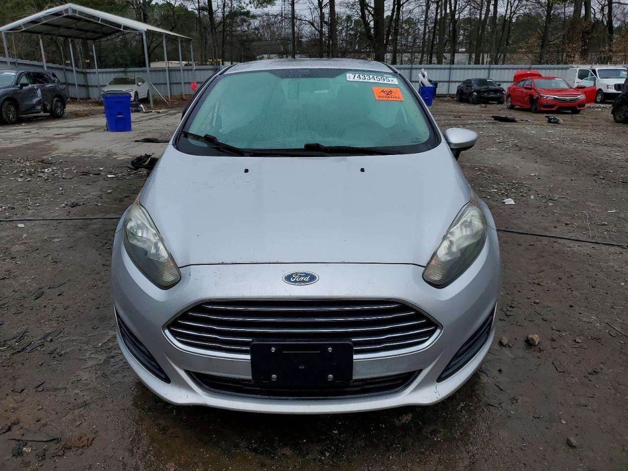 2015 FORD FIESTA S photo 9