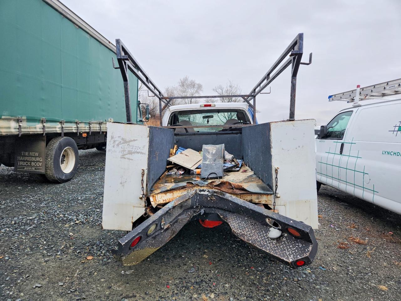 2004 FORD F250 SUPER DUTY UTILITY / SERVICE TRUCK photo 11