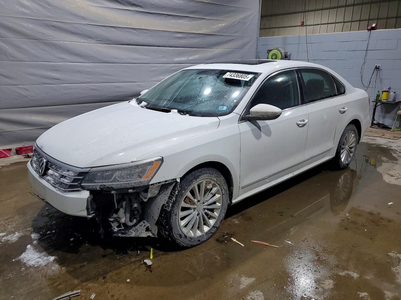 2017 VOLKSWAGEN PASSAT