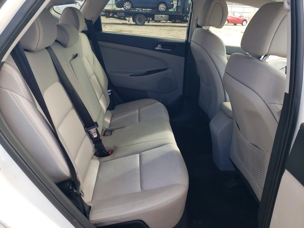2018 HYUNDAI TUCSON SEL photo 21