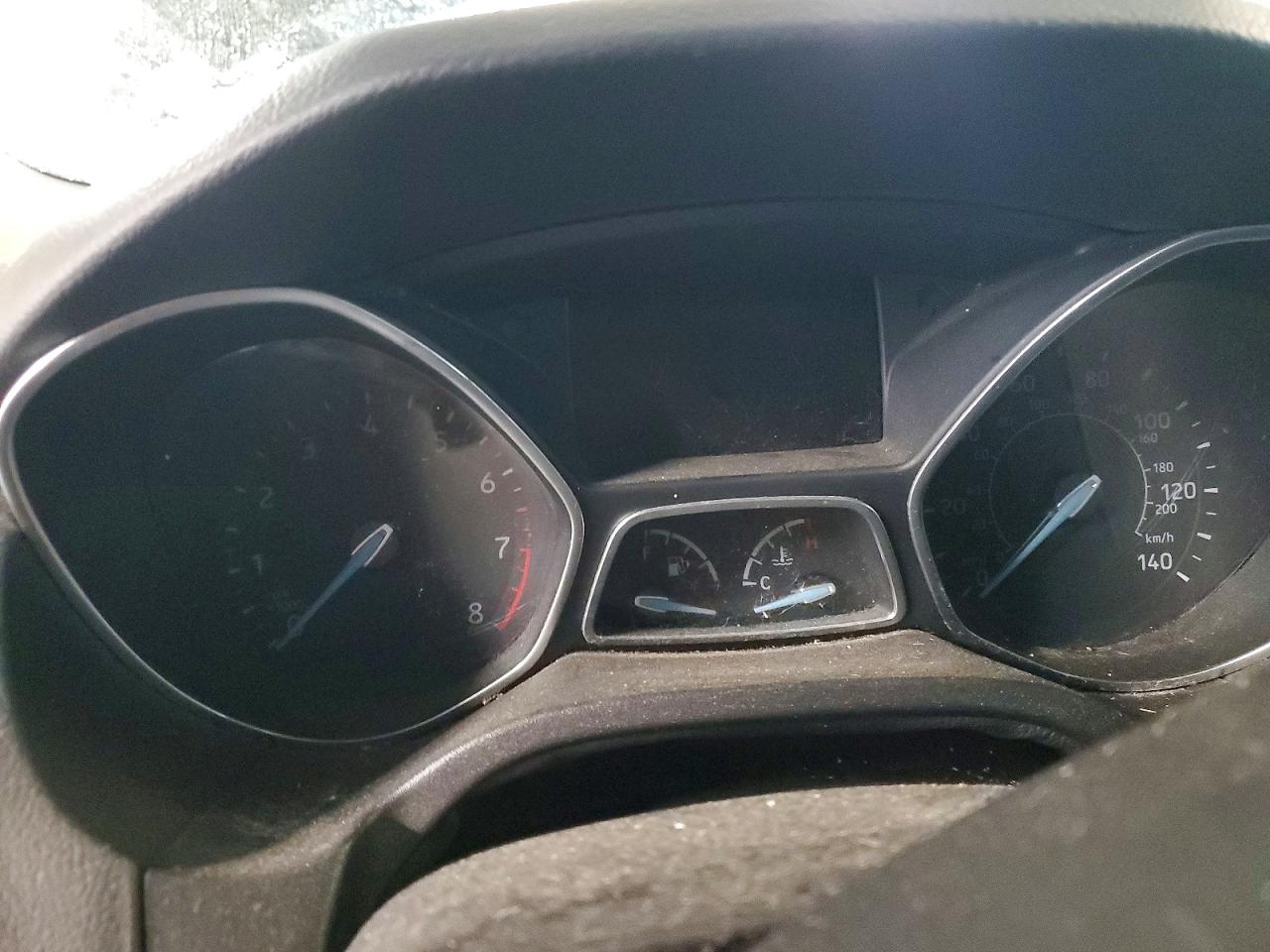 2015 FORD FOCUS SE photo 17
