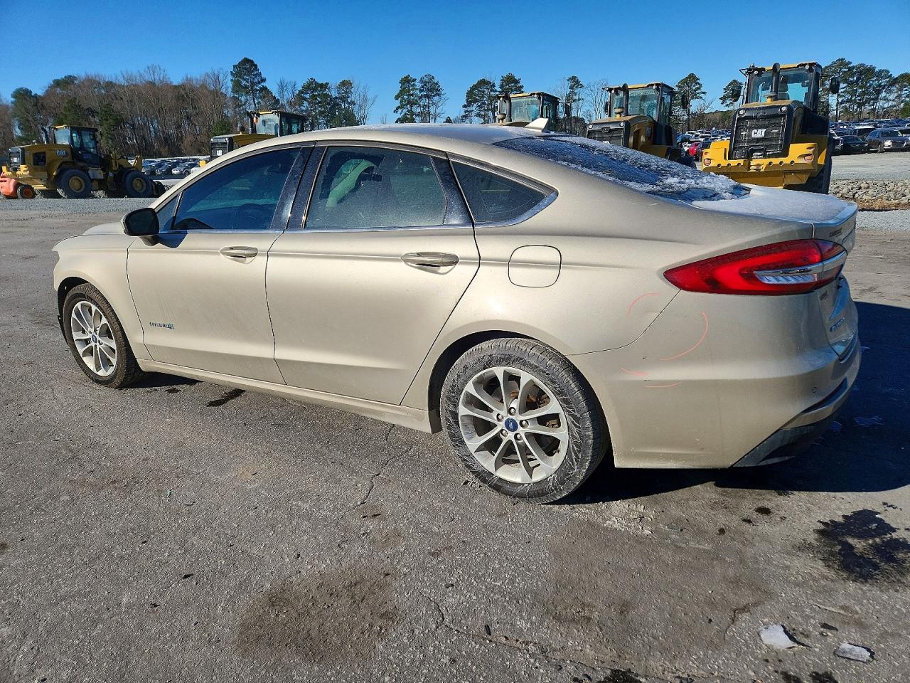 2019 FORD FUSION SE photo 2