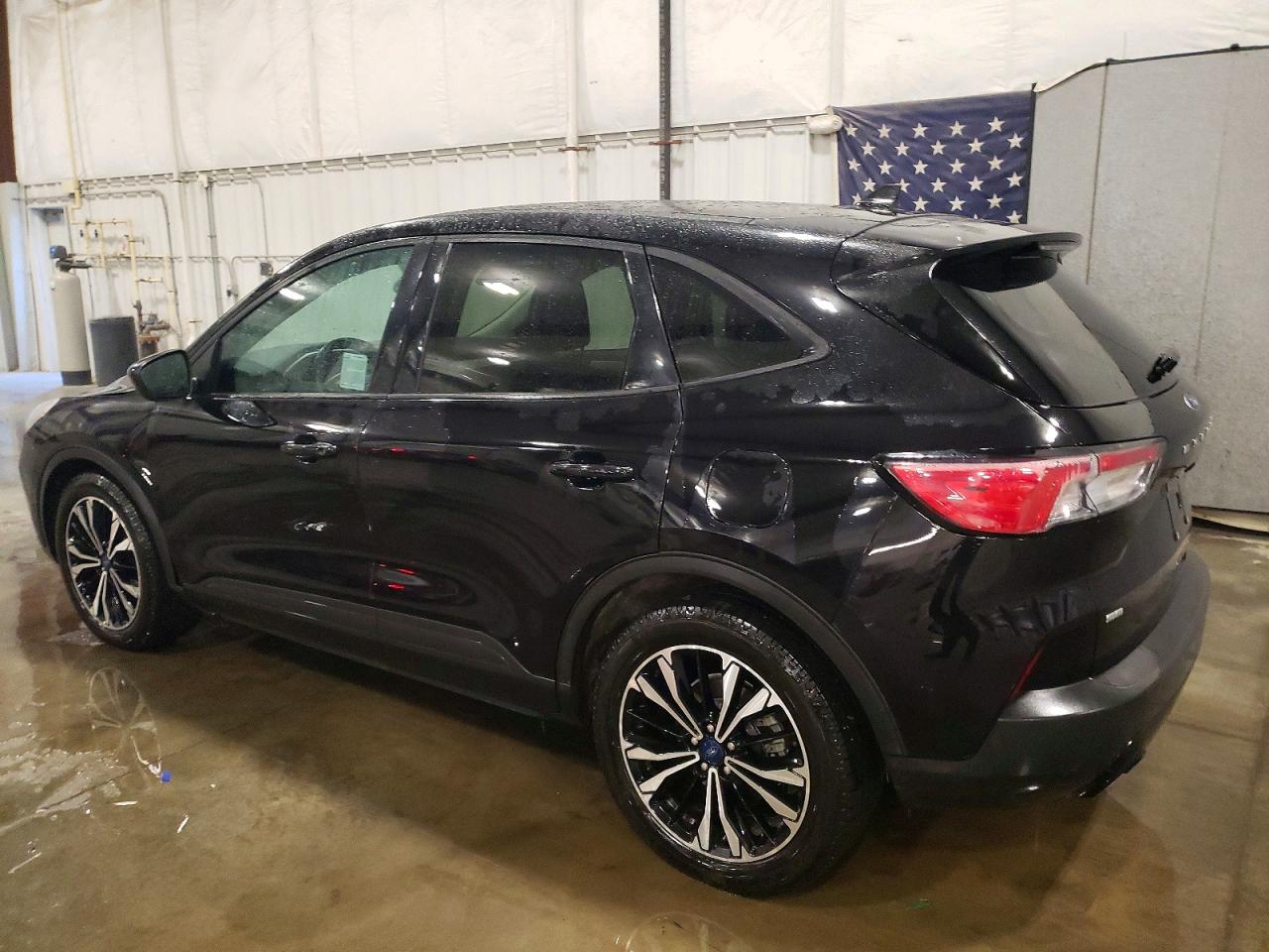 2022 FORD ESCAPE SE photo 5
