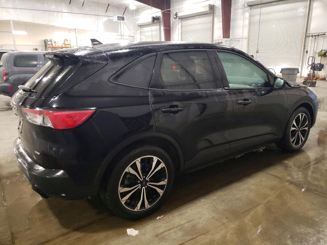 2022 FORD ESCAPE SE photo 9
