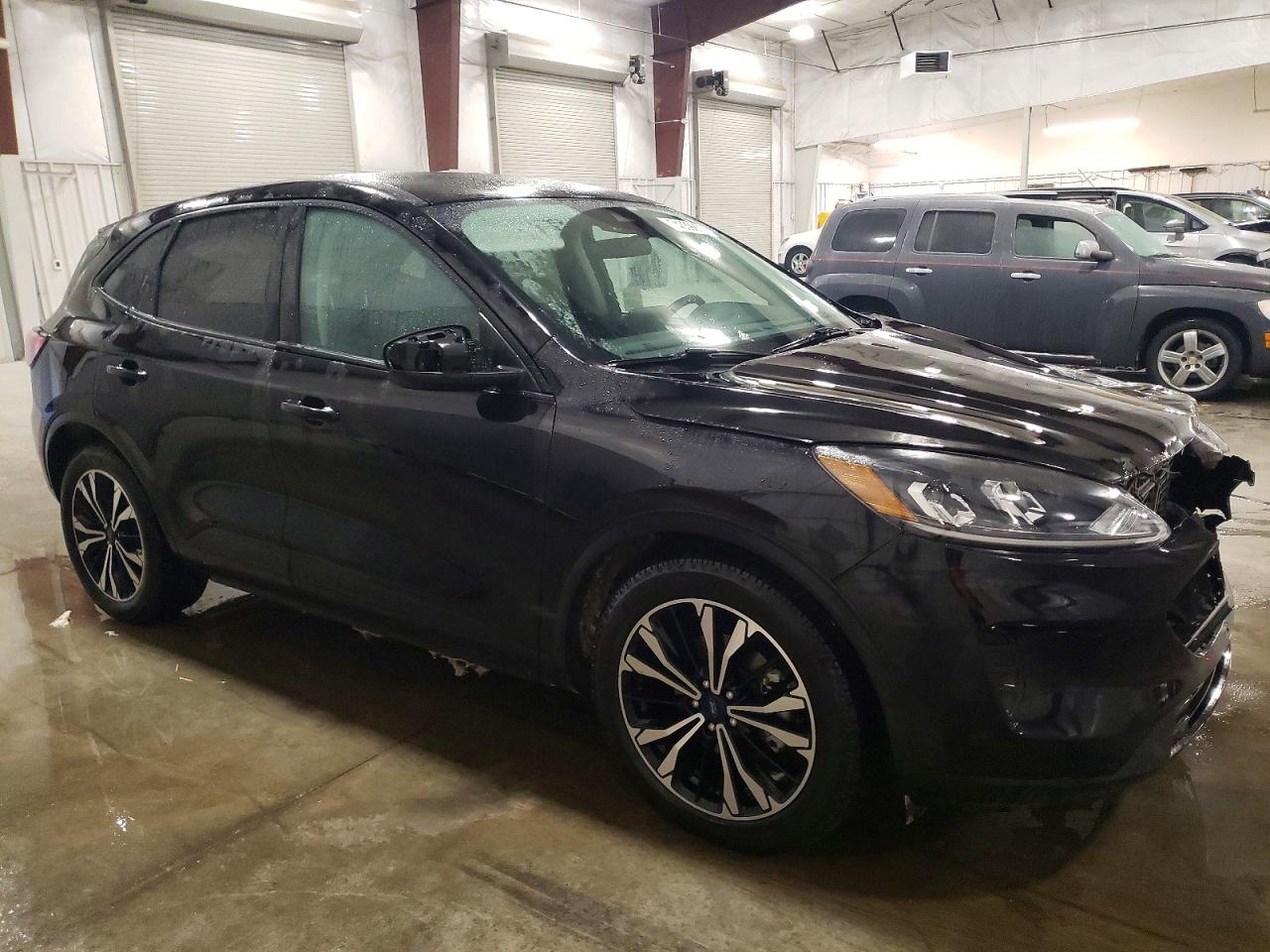 2022 FORD ESCAPE SE photo 13