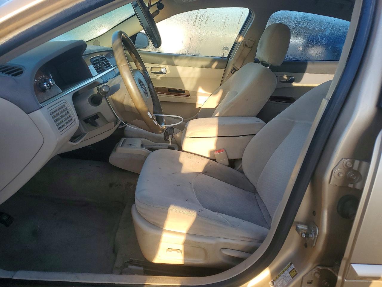 2005 BUICK LACROSSE CX photo 13