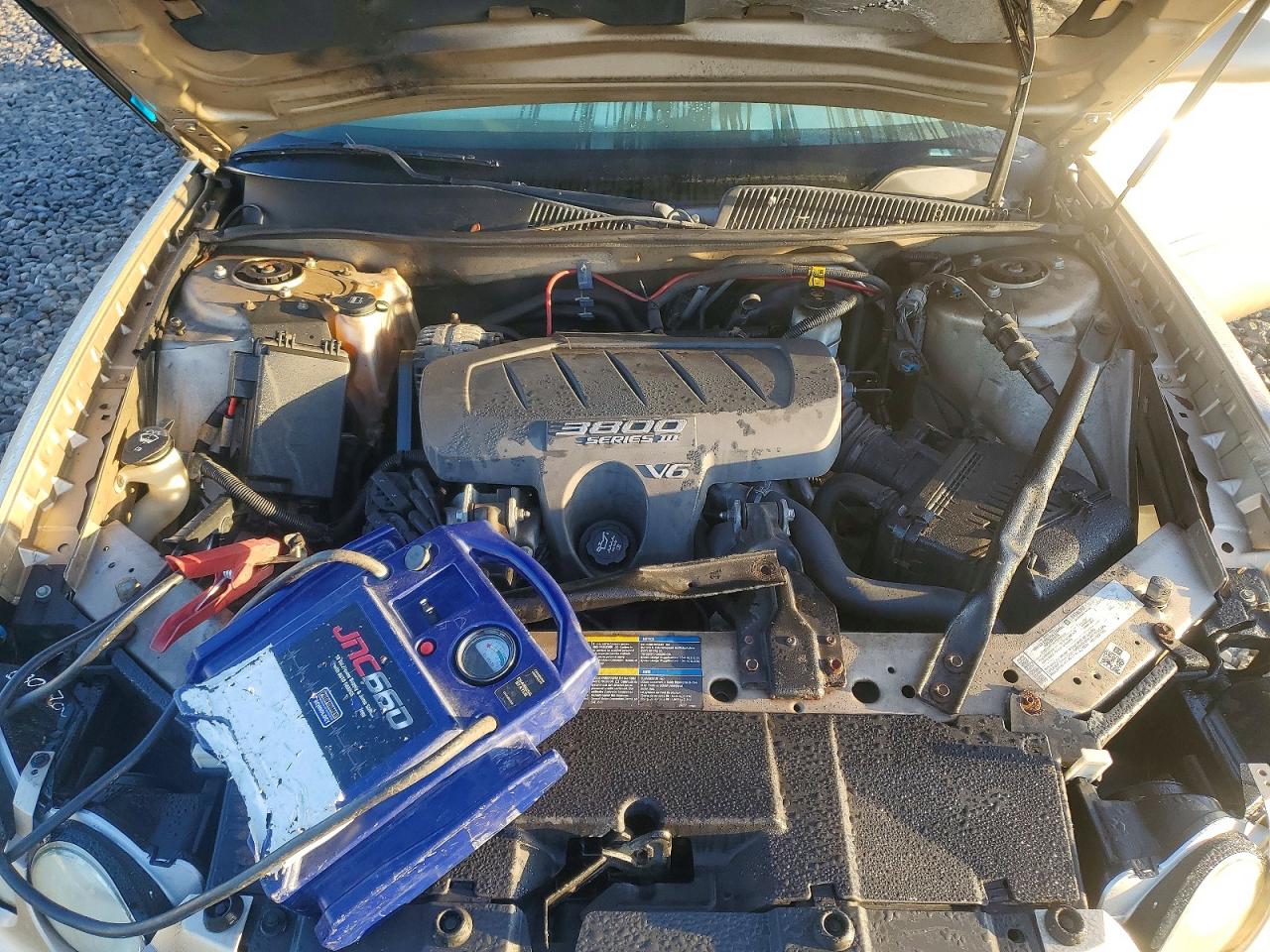 2005 BUICK LACROSSE CX photo 21