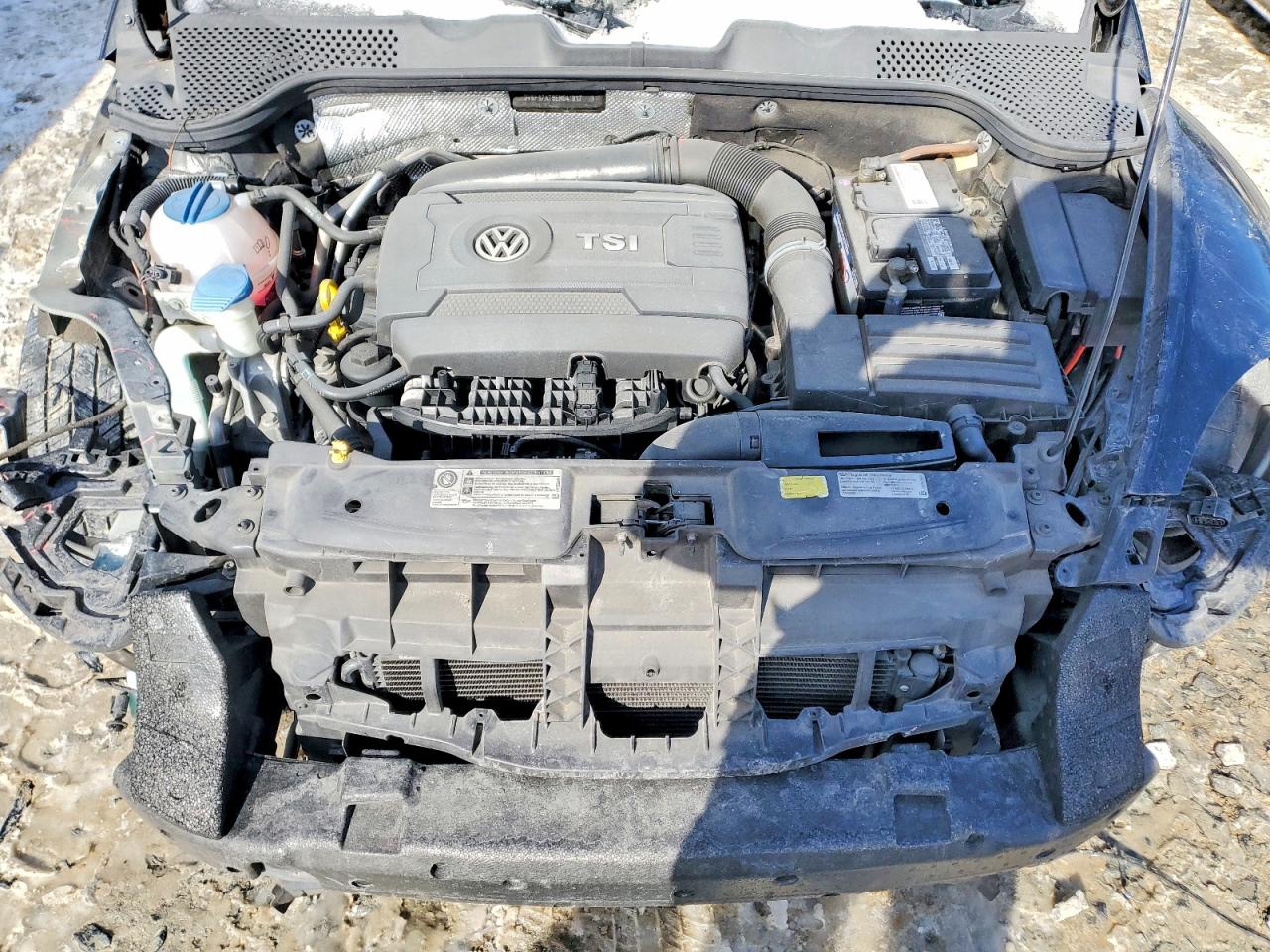 2014 VOLKSWAGEN BEETLE photo 21