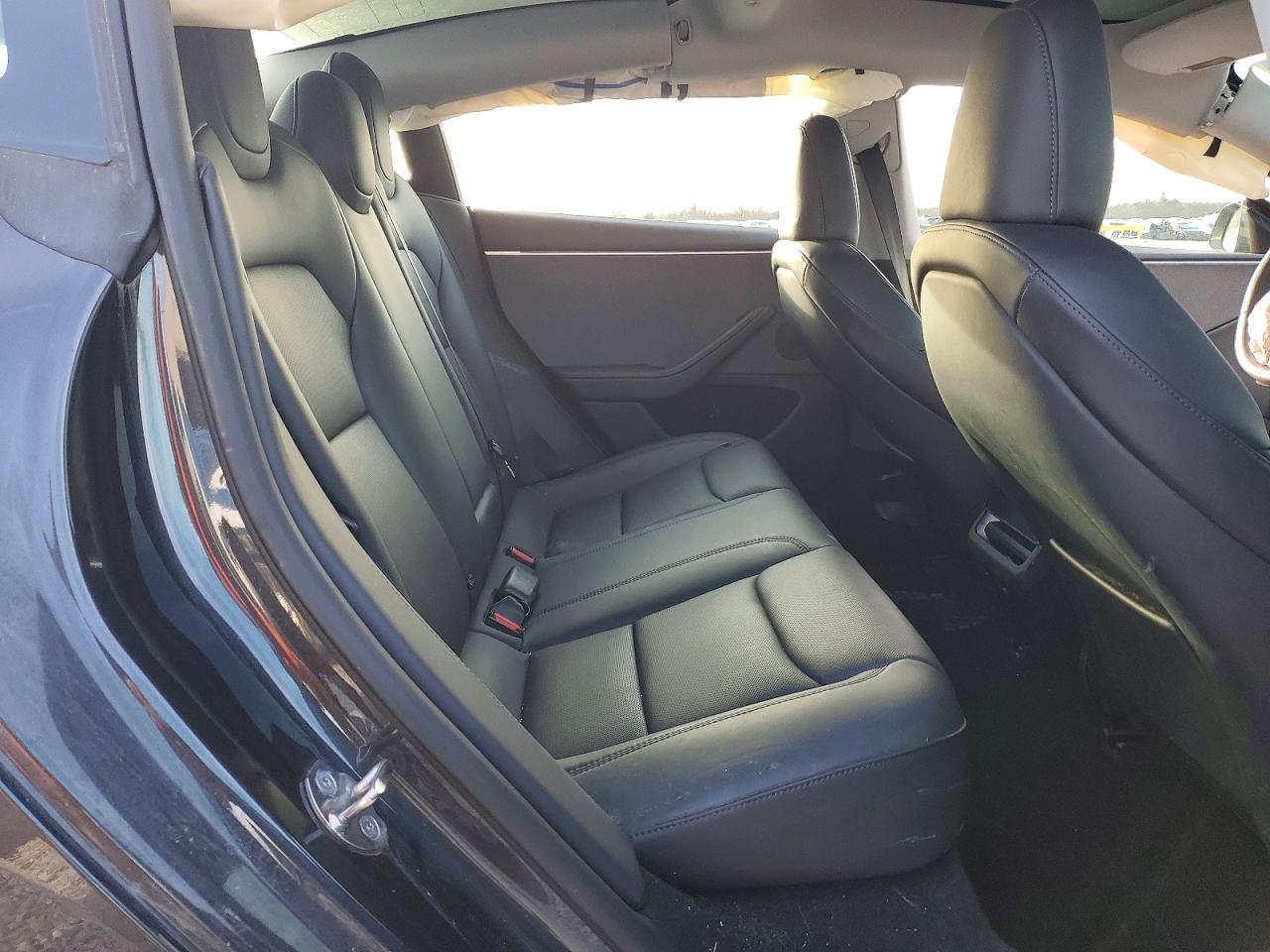 2024 TESLA MODEL 3 photo 10