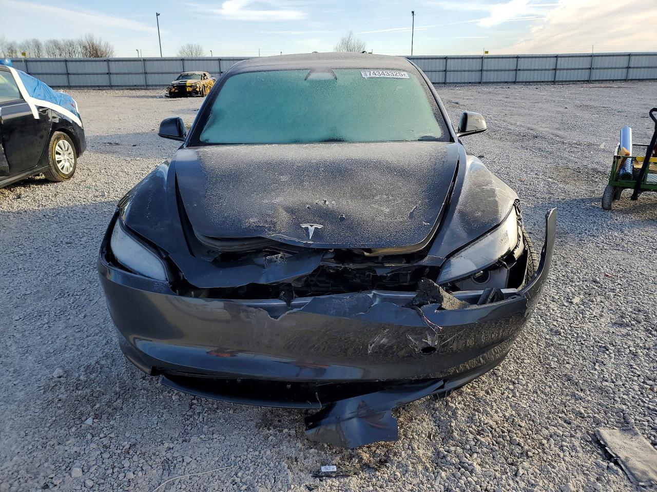 2024 TESLA MODEL 3 photo 5