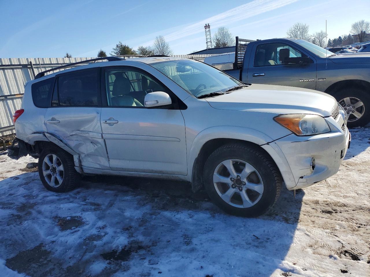 2009 TOYOTA RAV4 LIMITED photo 7