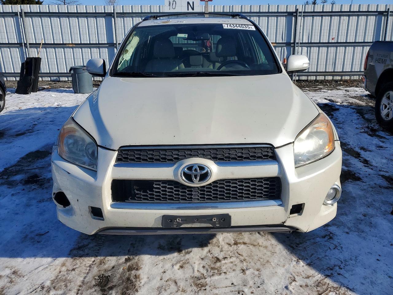 2009 TOYOTA RAV4 LIMITED photo 9