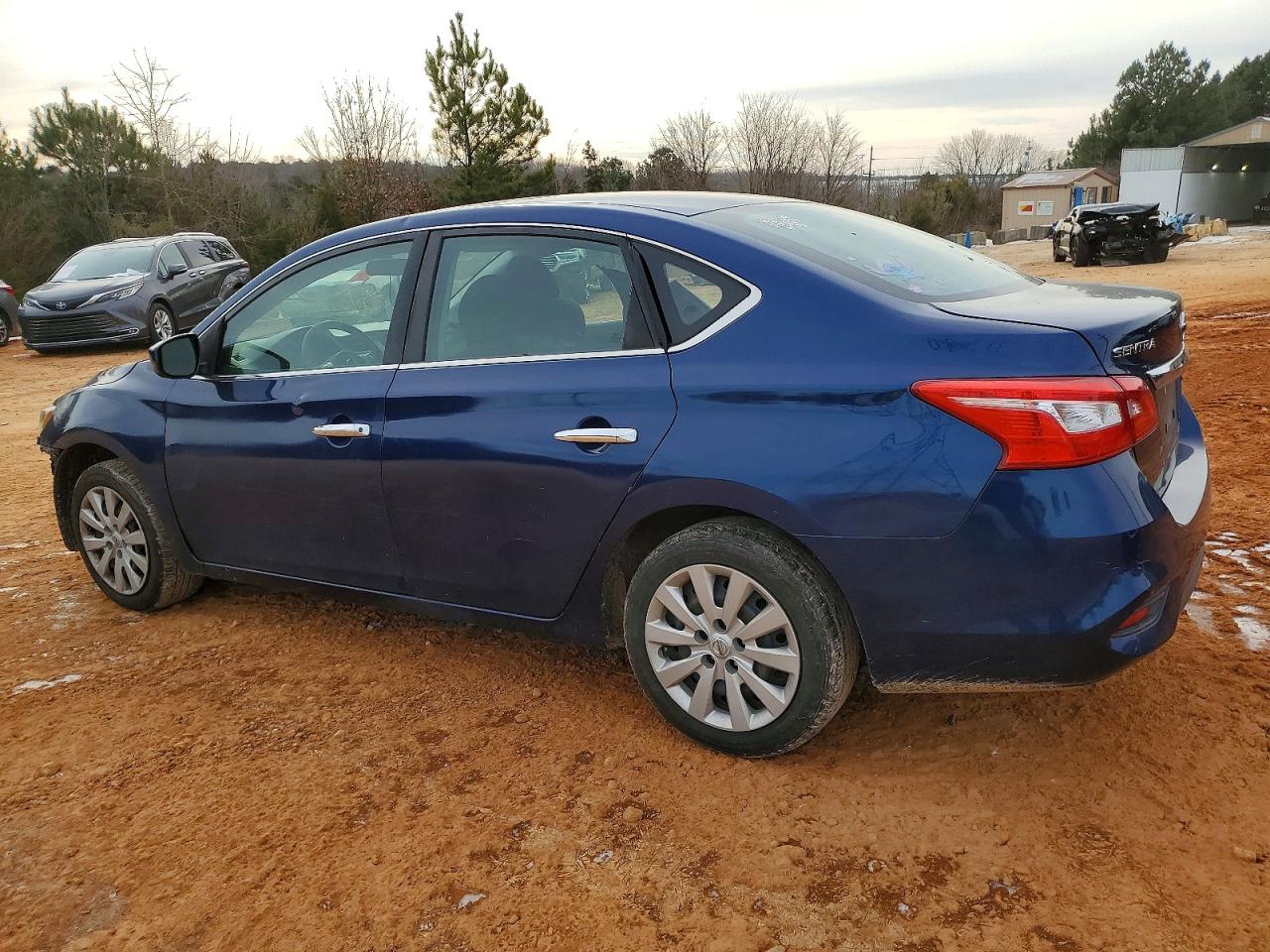 2019 NISSAN SENTRA S photo 3
