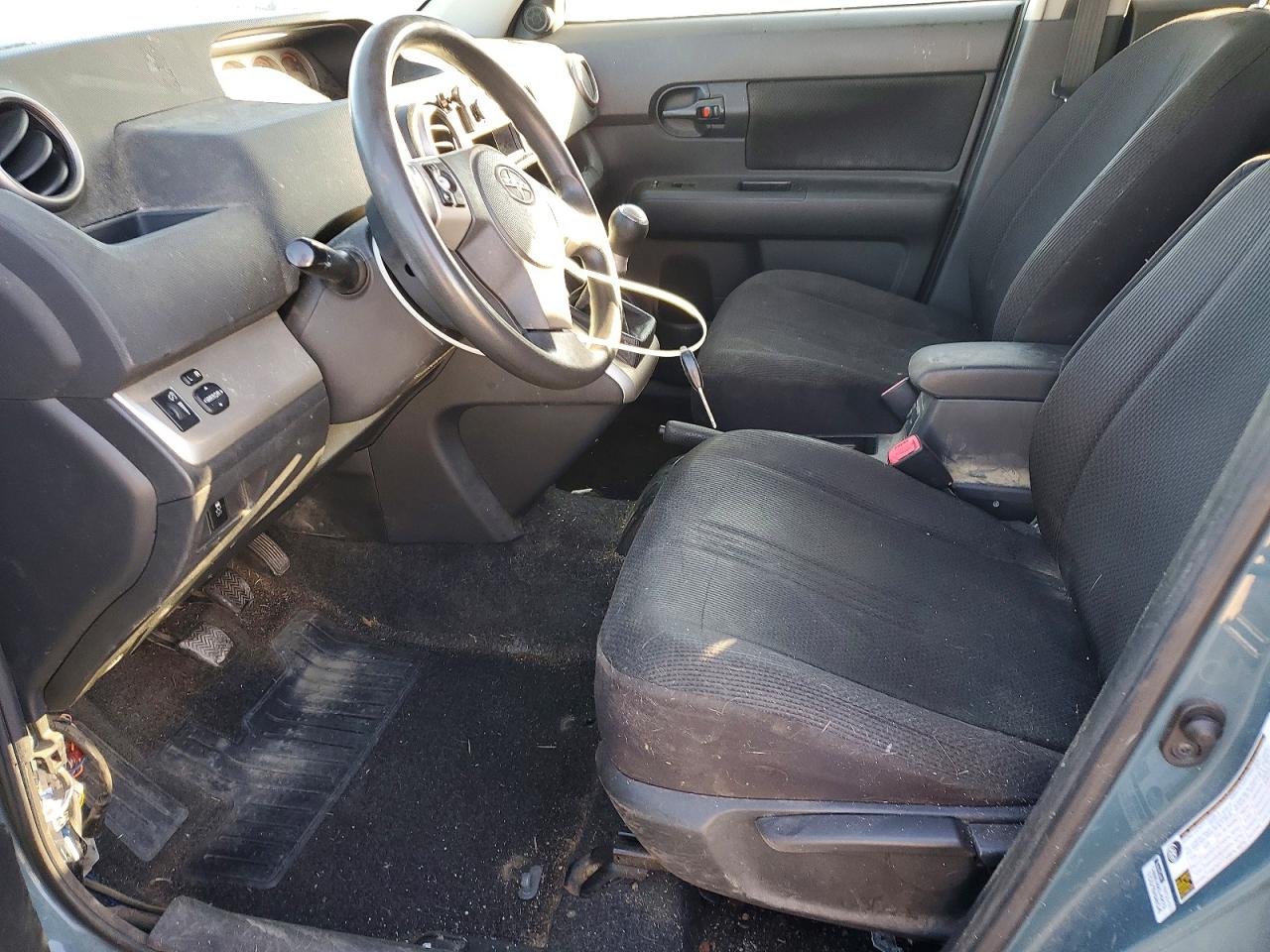 2008 TOYOTA SCION XB photo 13