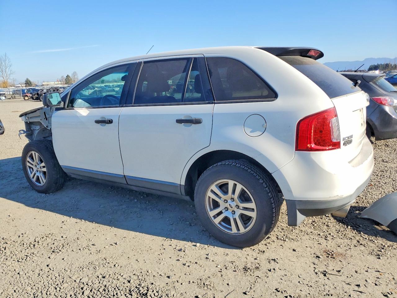 2011 FORD EDGE SE photo 4