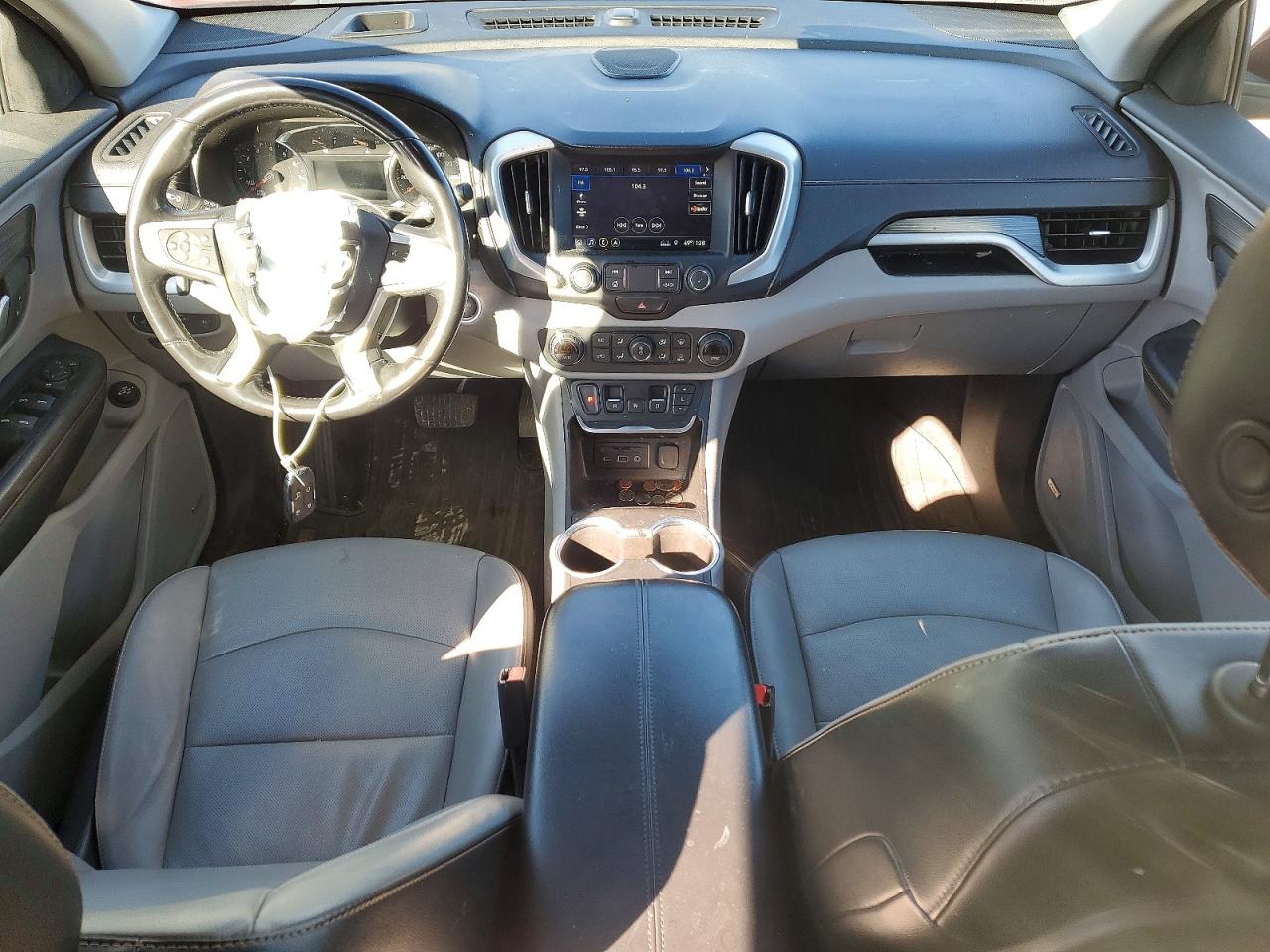 2019 GMC TERRAIN SLT photo 8