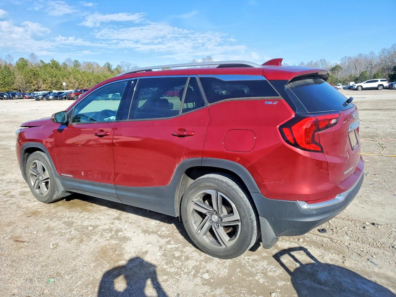 2019 GMC TERRAIN SLT photo 2