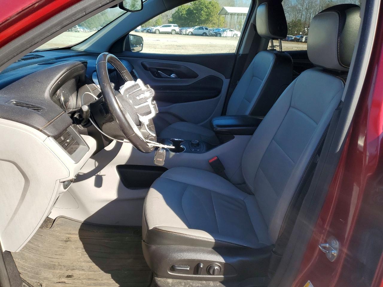 2019 GMC TERRAIN SLT photo 7