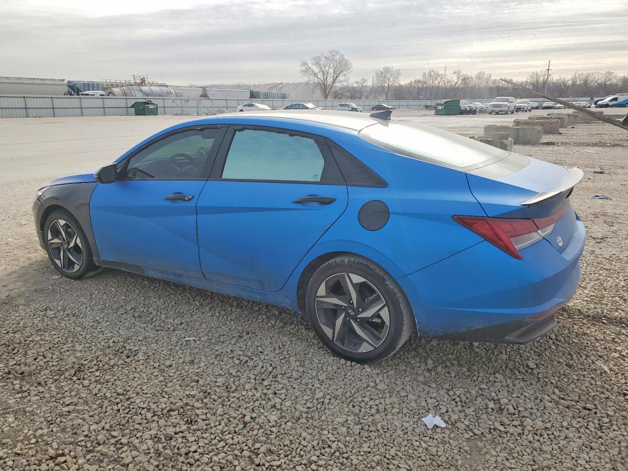2023 HYUNDAI ELANTRA LIMITED photo 2