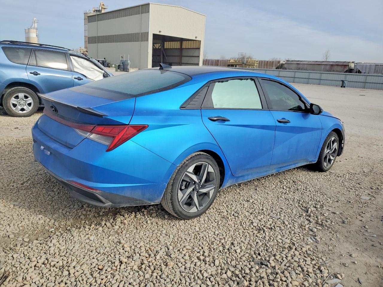 2023 HYUNDAI ELANTRA LIMITED photo 3