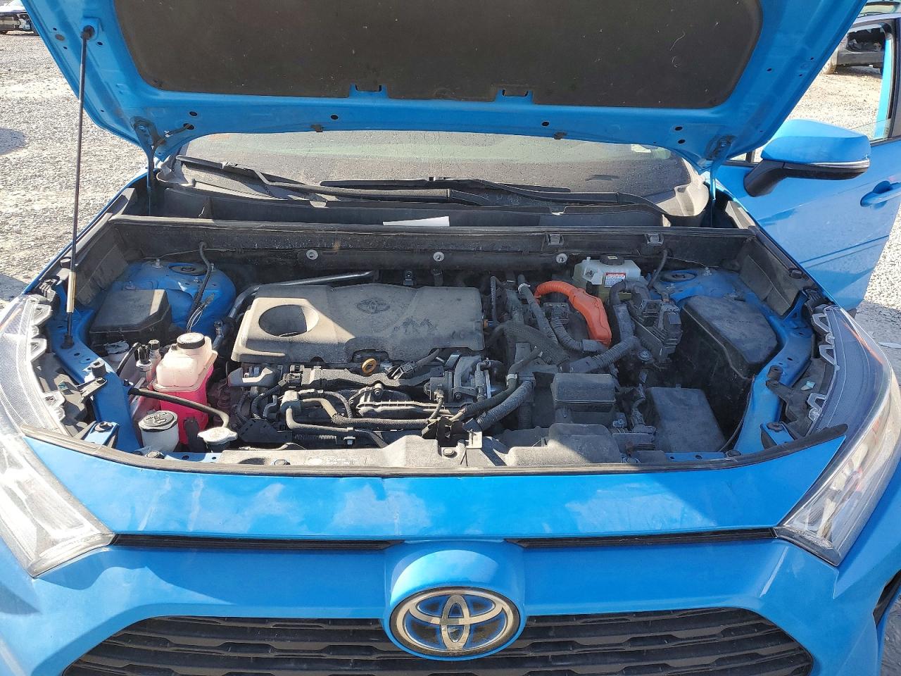 2021 TOYOTA RAV4 XLE photo 12