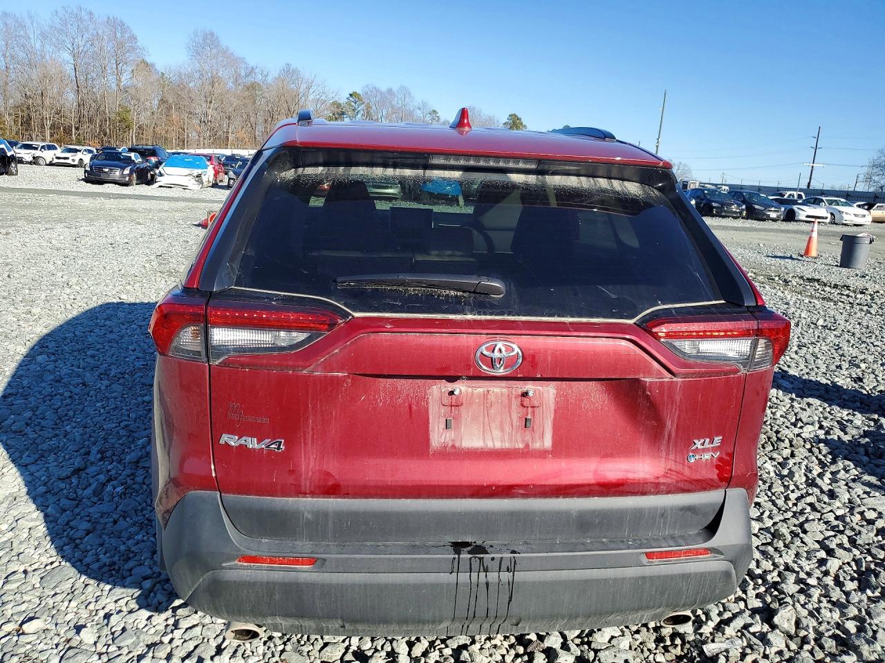 2025 TOYOTA RAV4 XLE PREMIUM photo 11