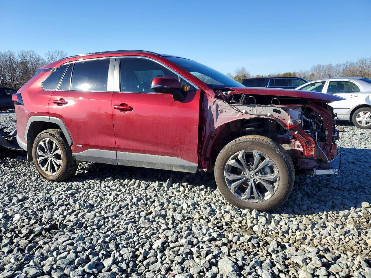 2025 TOYOTA RAV4 XLE PREMIUM photo 7