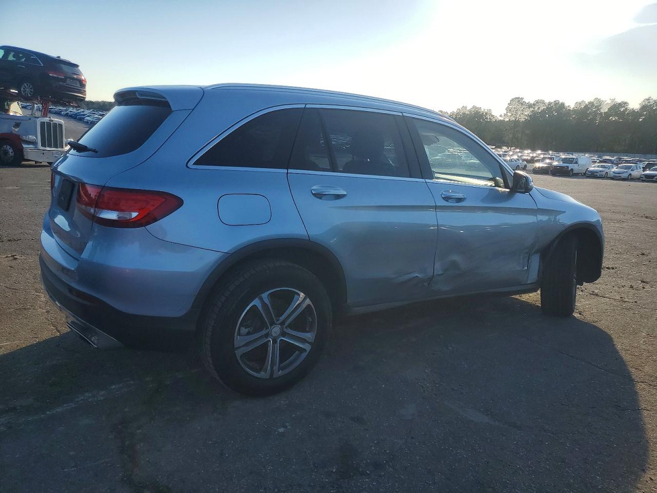 2016 MERCEDES-BENZ GLC 300 photo 5