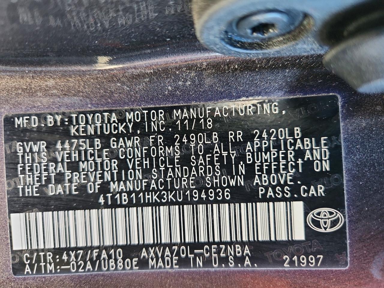 2019 TOYOTA CAMRY LE photo 25