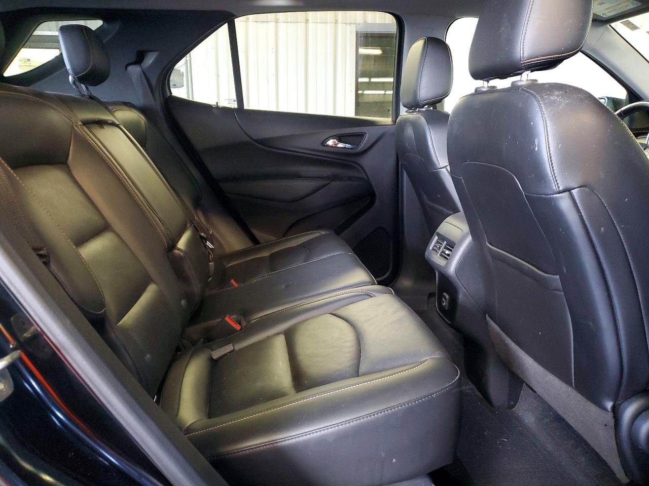 2020 CHEVROLET EQUINOX LT photo 11
