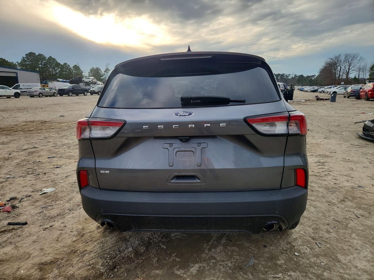2022 FORD ESCAPE SE photo 11