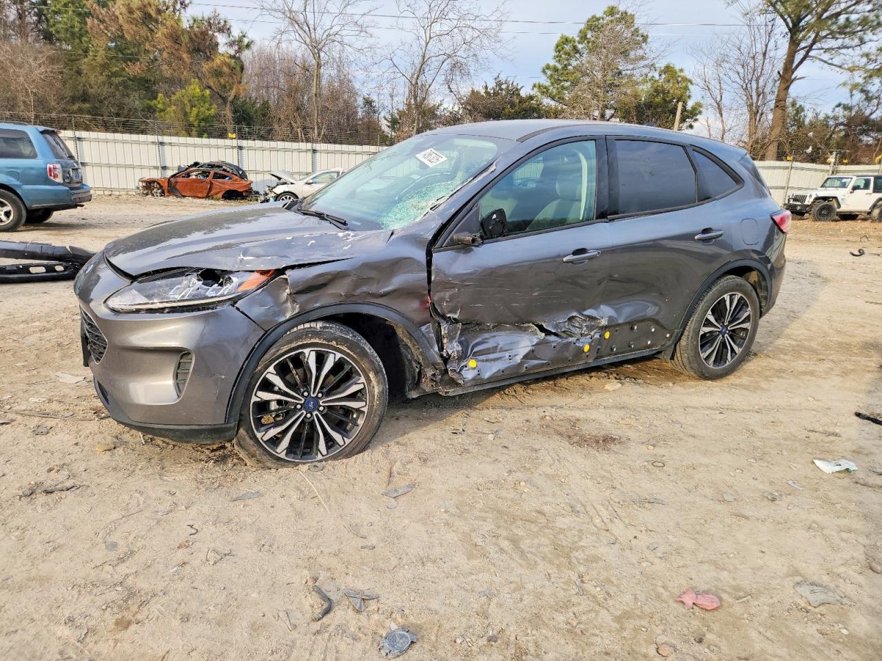 2022 FORD ESCAPE