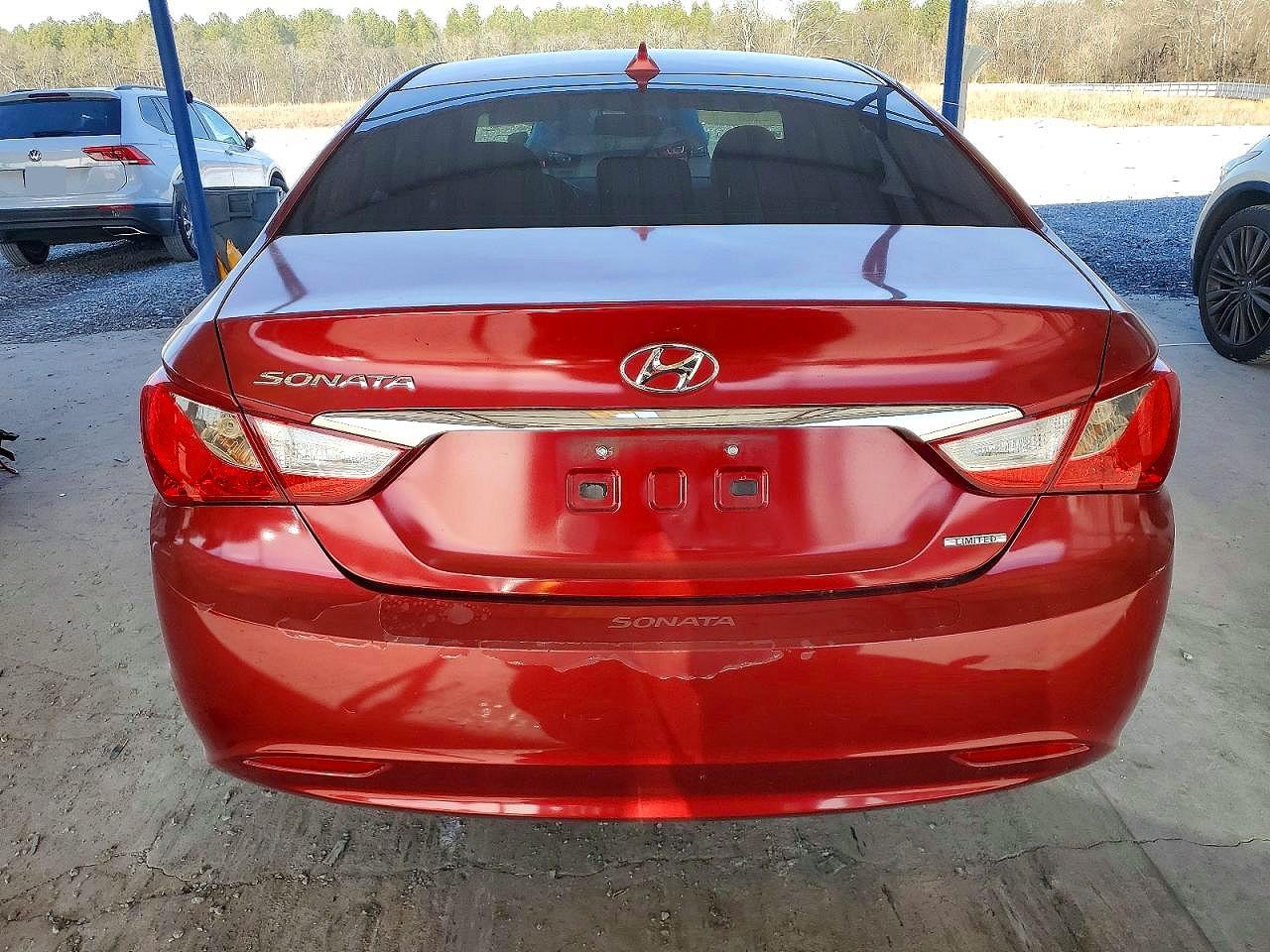 2013 HYUNDAI SONATA SE photo 6