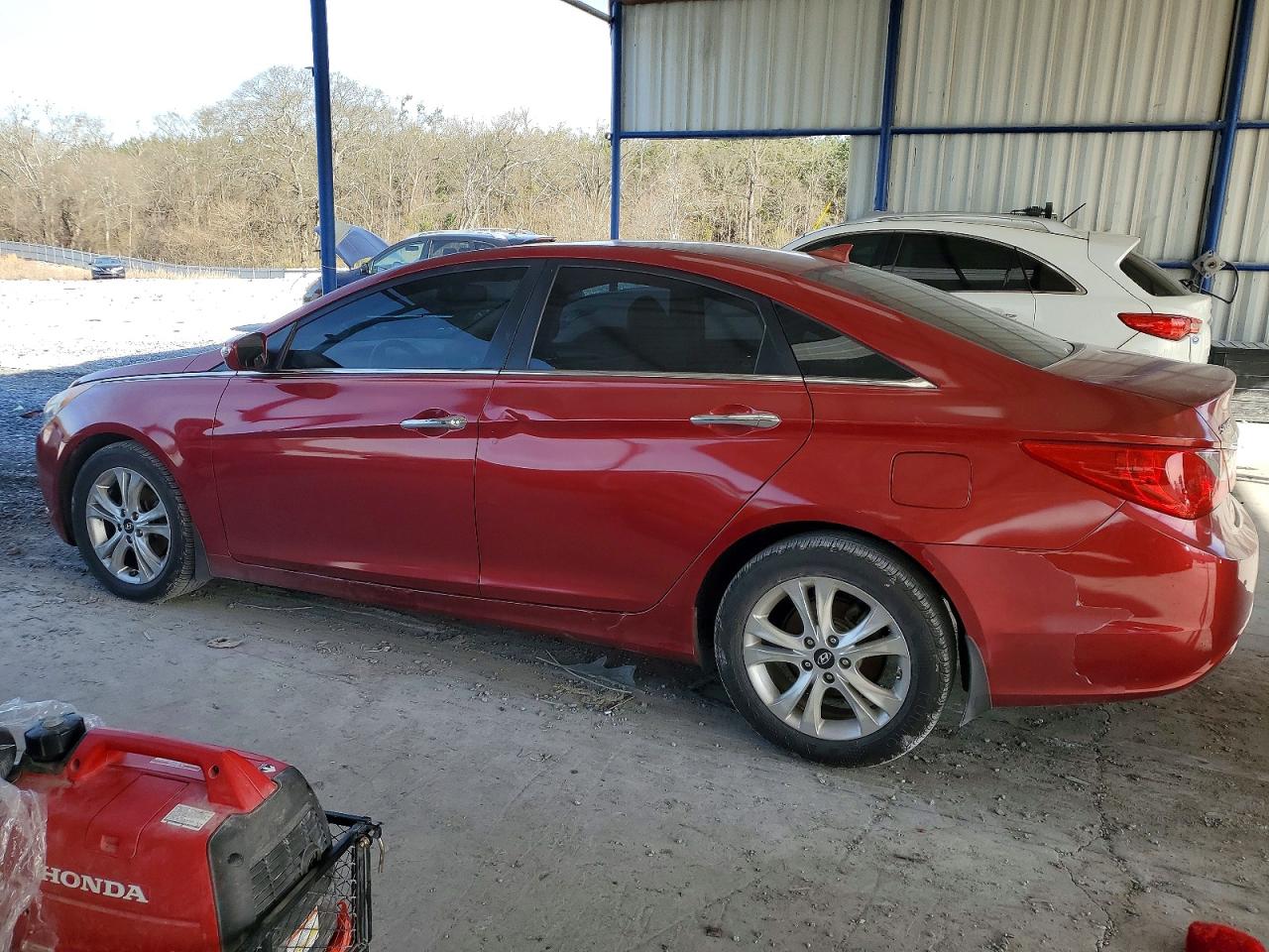 2013 HYUNDAI SONATA SE photo 2