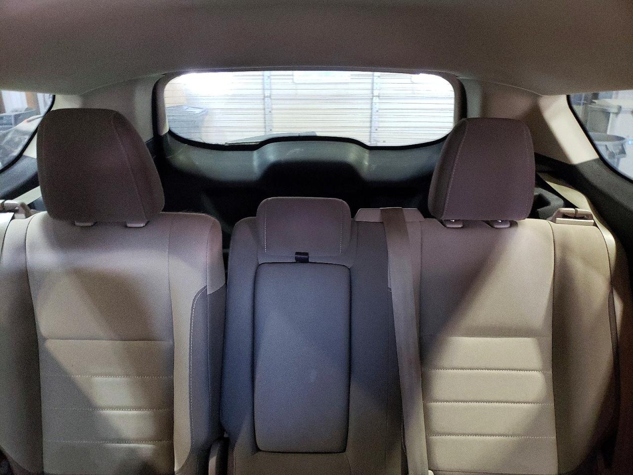 2016 FORD ESCAPE SE photo 19