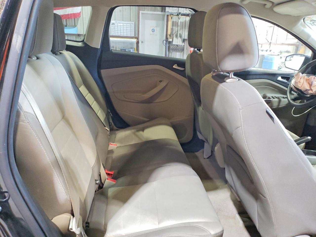 2016 FORD ESCAPE SE photo 21