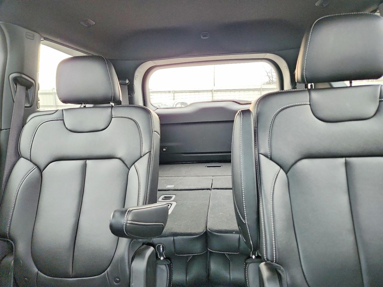 2024 JEEP GRAND CHEROKEE L LIMITED photo 19