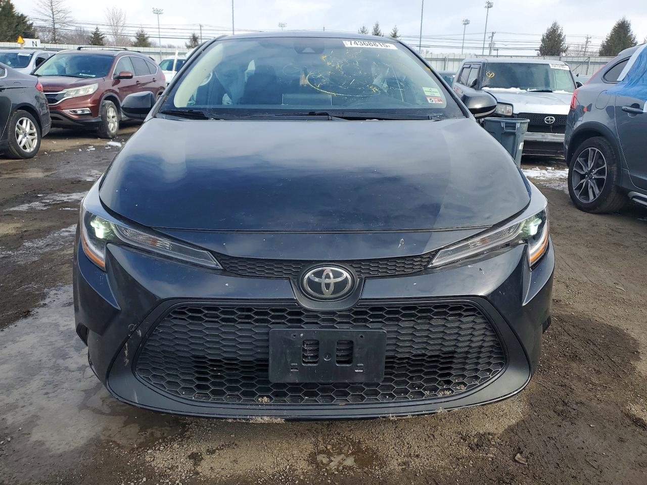 2021 TOYOTA COROLLA LE photo 9
