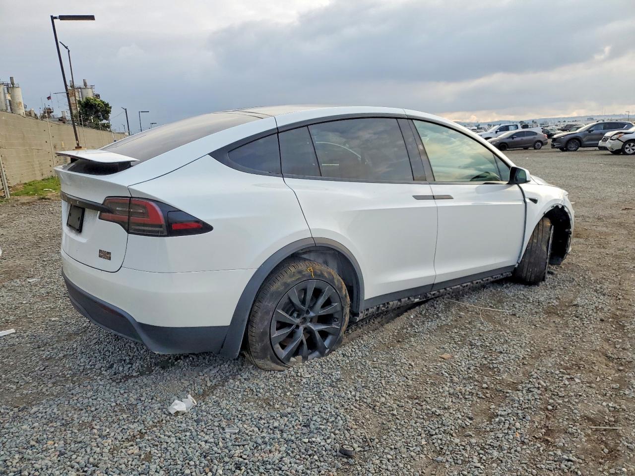 2023 TESLA MODEL X photo 5