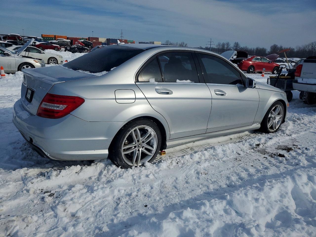 2013 MERCEDES-BENZ C 300 4MATIC photo 3