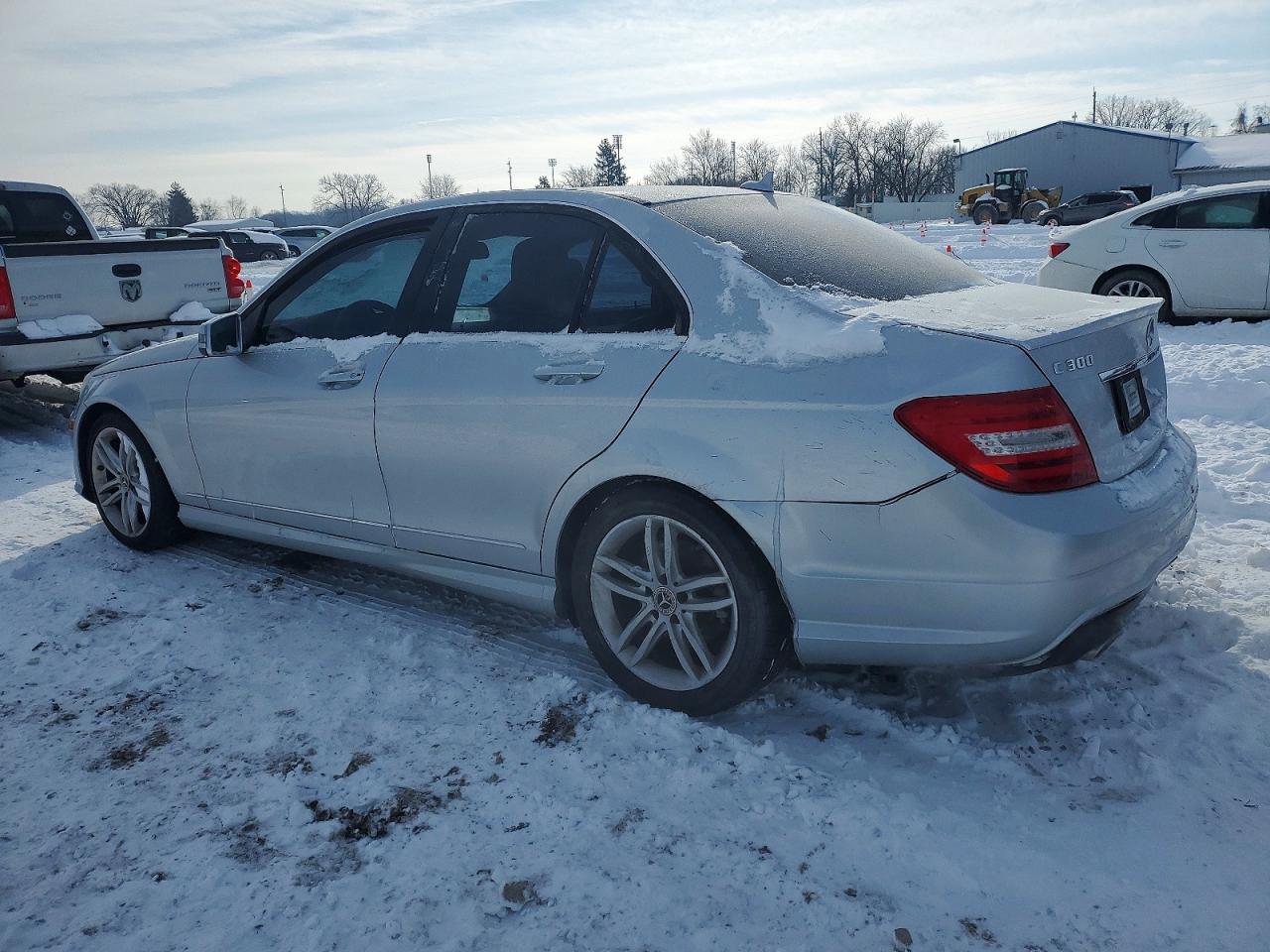 2013 MERCEDES-BENZ C 300 4MATIC photo 2