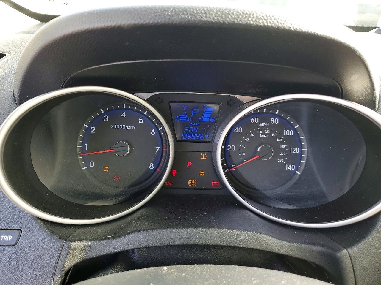 2013 HYUNDAI TUCSON GLS photo 17