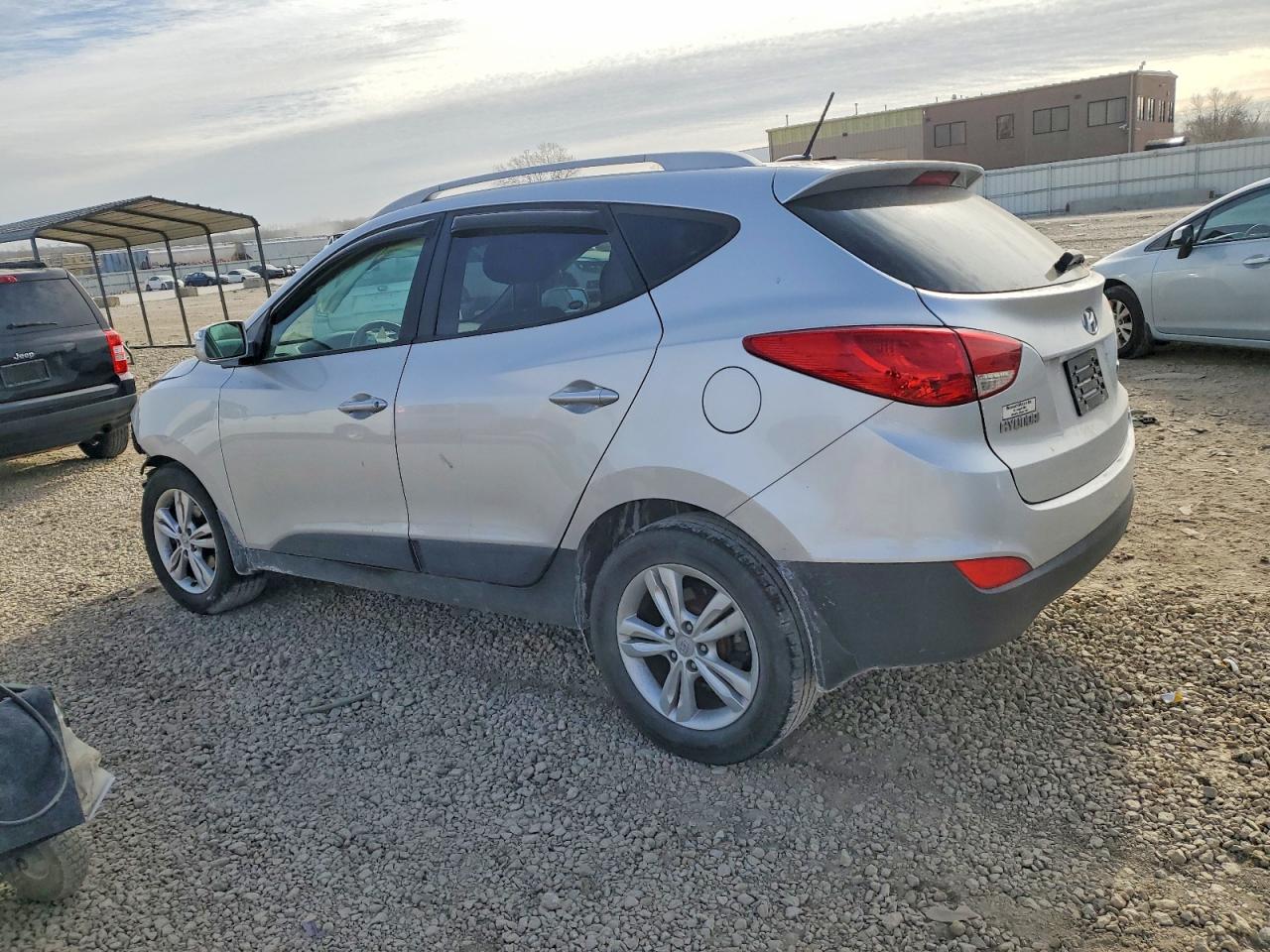 2013 HYUNDAI TUCSON GLS photo 3