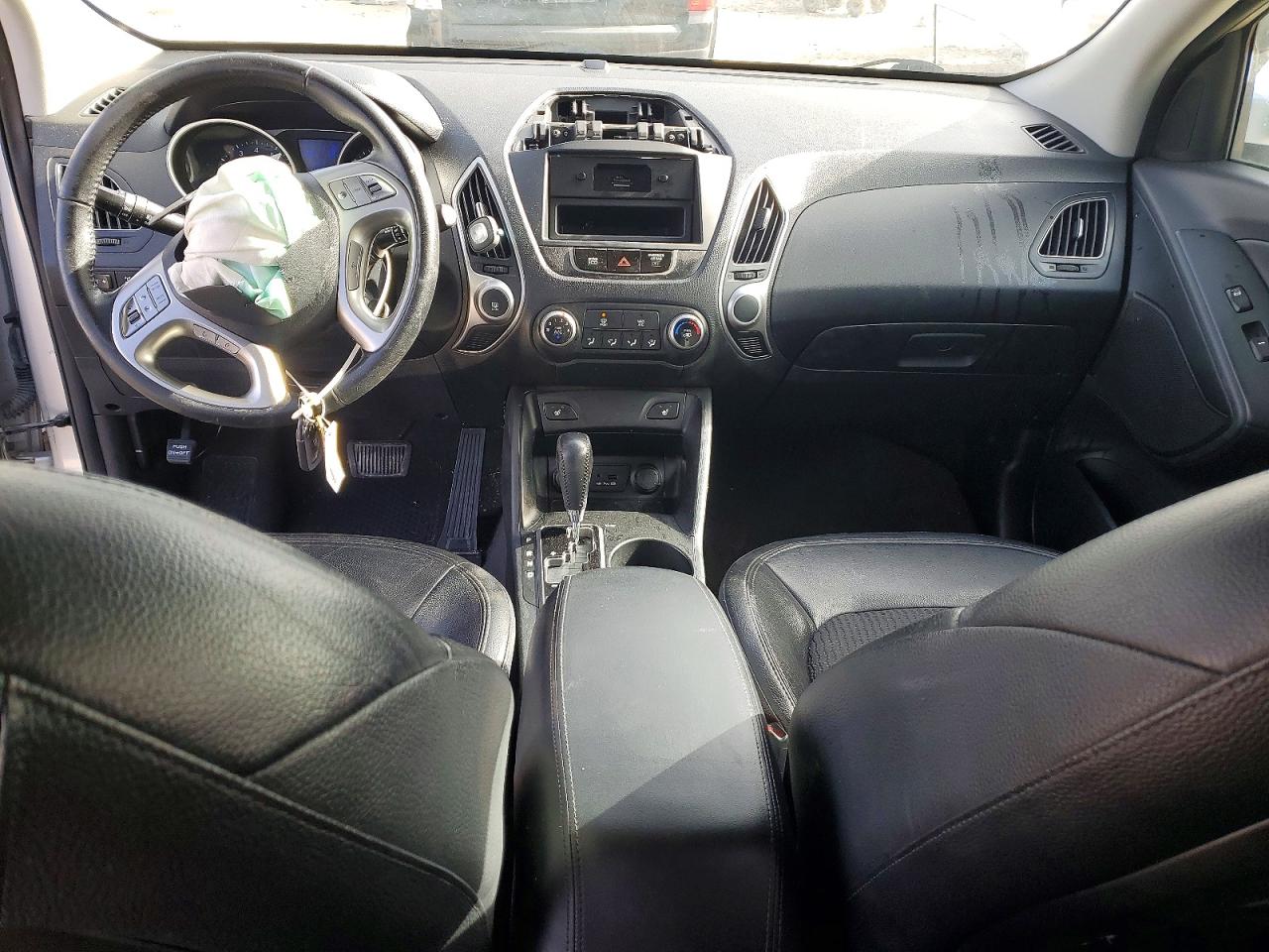 2013 HYUNDAI TUCSON GLS photo 15