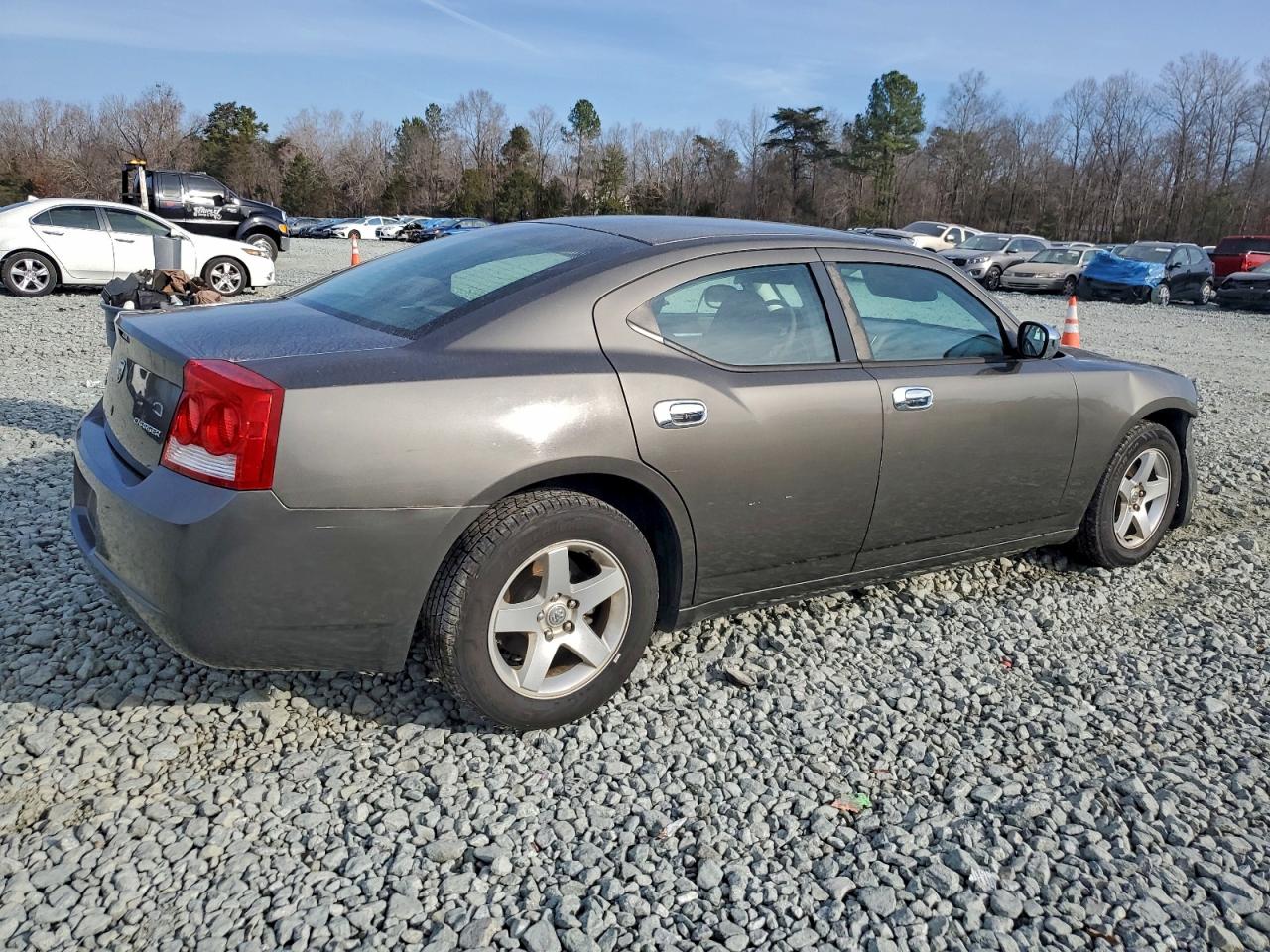 2010 DODGE CHARGER photo 3
