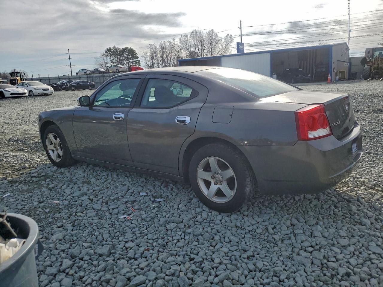 2010 DODGE CHARGER photo 2