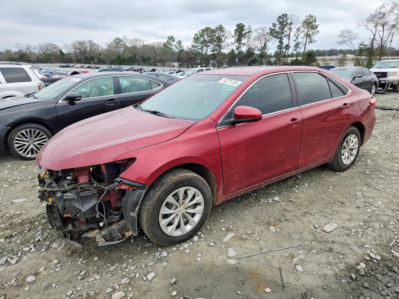 2017 TOYOTA CAMRY