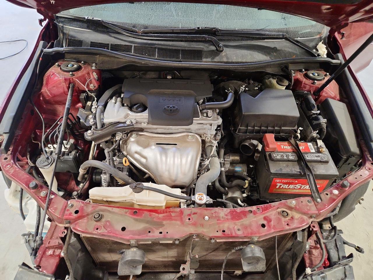 2017 TOYOTA CAMRY LE photo 31