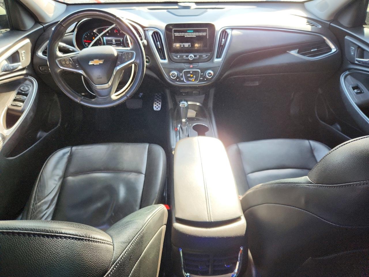2016 CHEVROLET MALIBU LT photo 8